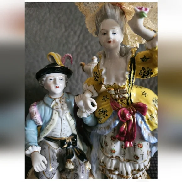 Vintage Dresden Style Romantic French Couple Figurine Large 11 x 8.1/4